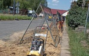 Chodnik oraz droga powiatowa Dziadowa Kłoda-Dalborowice - budowa (19)