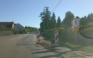 Chodnik oraz droga powiatowa Dziadowa Kłoda-Dalborowice - budowa (6)