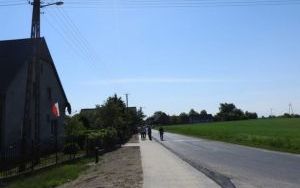 Chodnik dla pieszych Gronowice  (5)