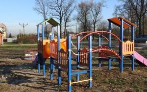 Place zabaw Stradomia Dolna i Lipka (8)