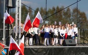 2 Maja - Obchody Święta Flagi (7)