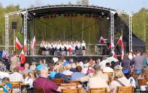 2 Maja - Obchody Święta Flagi (39)