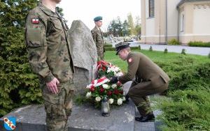 2 Maja - Obchody Święta Flagi (10)