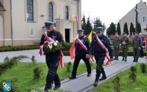 2 Maja - Obchody Święta Flagi (44)
