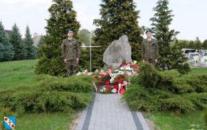 2 Maja - Obchody Święta Flagi (37)