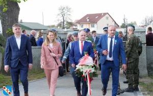 2 Maja - Obchody Święta Flagi (19)