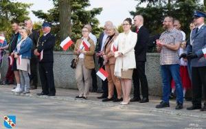 2 Maja - Obchody Święta Flagi (3)