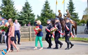 2 Maja - Obchody Święta Flagi (23)