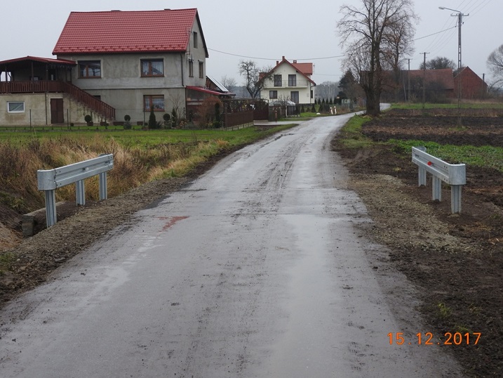Droga oraz przepusty w Stradomi Dolnej - po remoncie