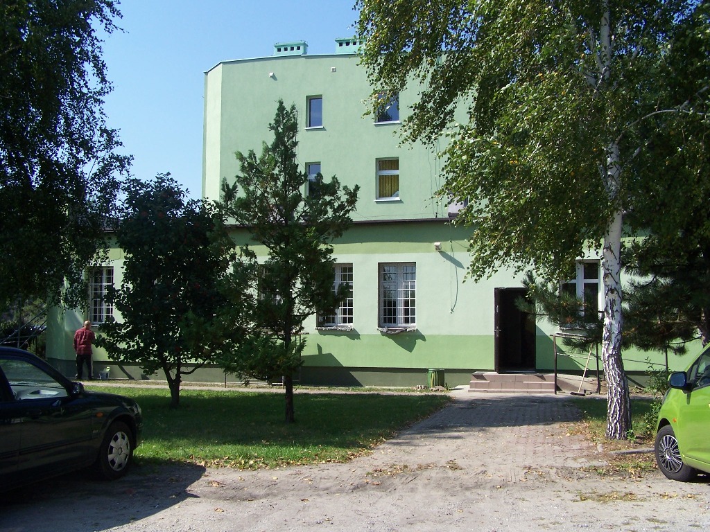 Remont fasady budynku GOPS i apteki